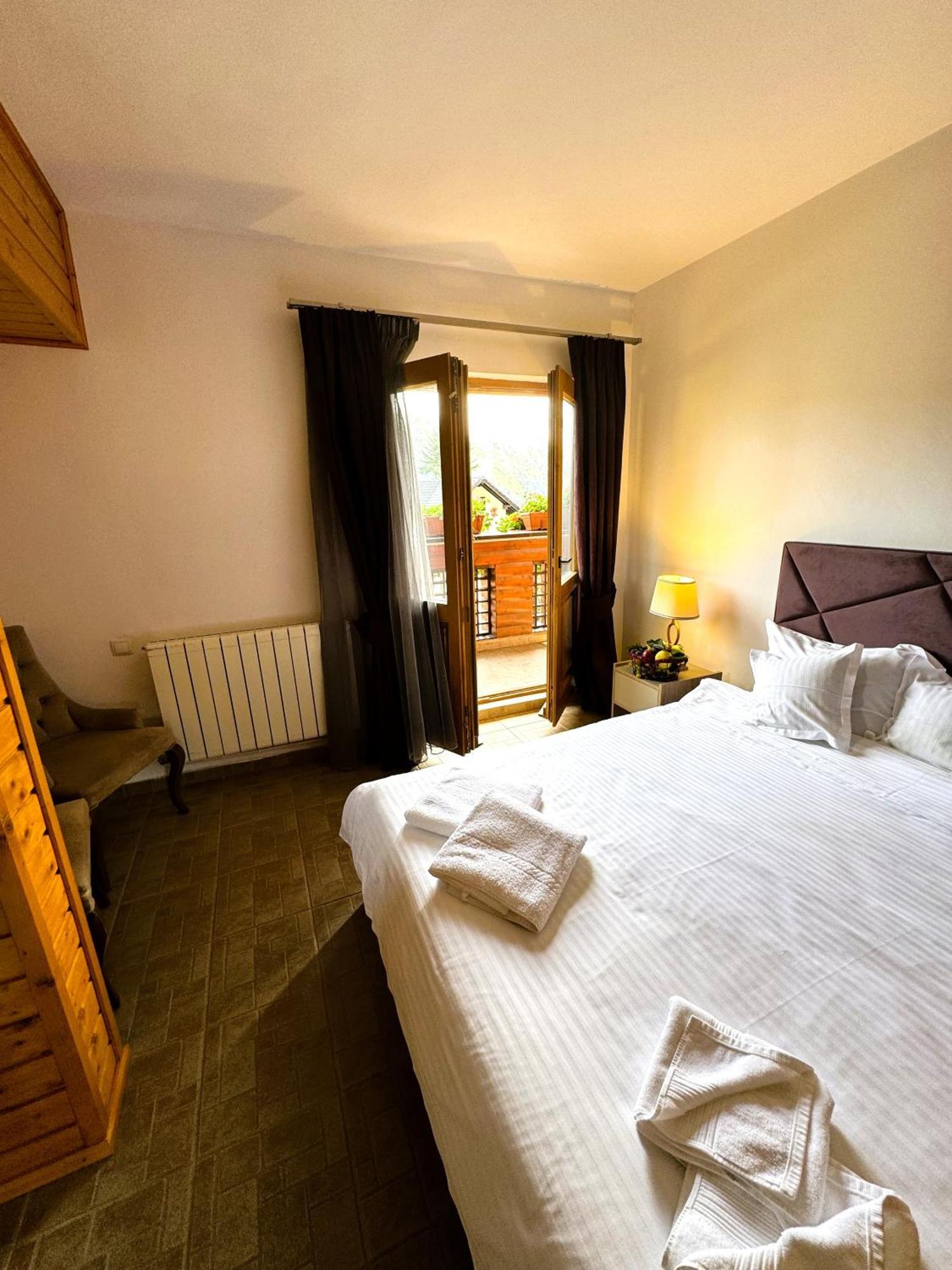 Hotel Alisio Sinaia Esterno foto